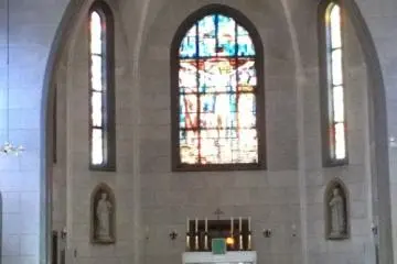 Main alter, Nunoike Cathedral (Photo: PPF)