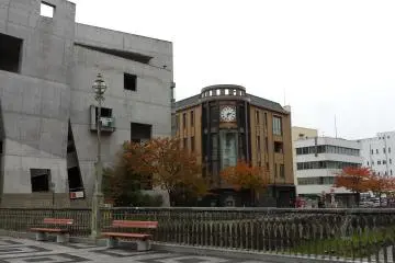 Gallery image