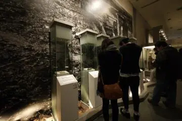 Gallery image