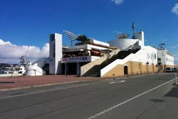 Gallery image