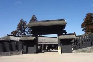 Gallery image