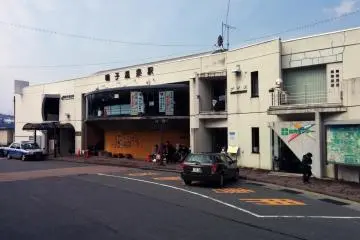 Gallery image