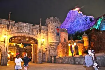 Tokyo DisneySea for Thrillseekers