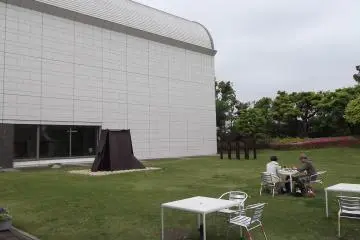 Gallery image