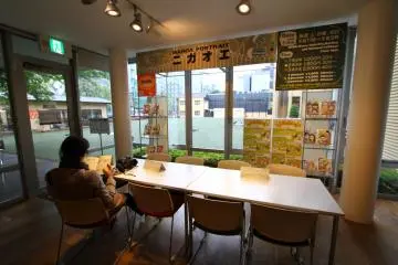 Gallery image