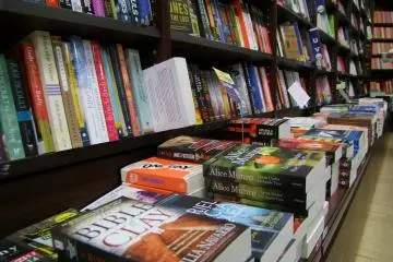 Kinokuniya Books - South Shinjuku