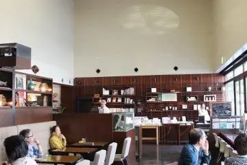 Gallery image