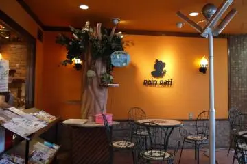 Gallery image