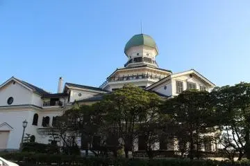 Gallery image