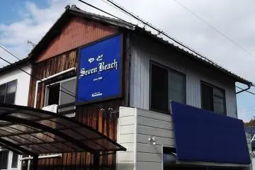 Yado 7 Beach guesthouse, Naoshima