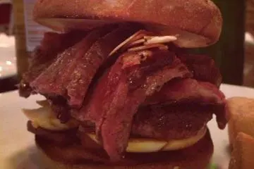 Kobe Beef Burgers at Wanto