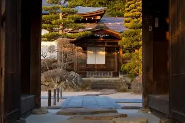 Evening Mood at Takayama's Temples