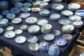 Antique ceramics, Osu Kannon Temple (Photo: PPF)