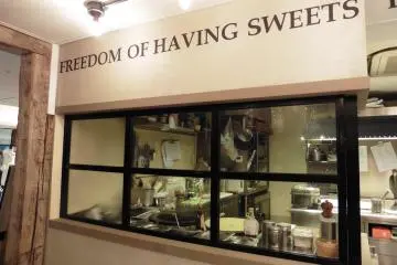 Gallery image