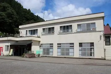 Gallery image