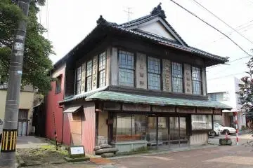Gallery image