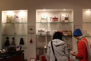 Gallery image