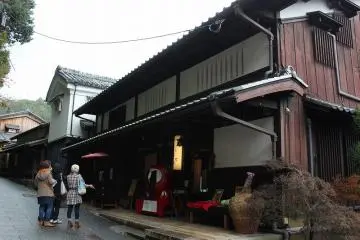 Gallery image