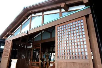 Ono Castle Town East Square