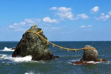 Meoto-Iwa and Futami Okitama Shrine