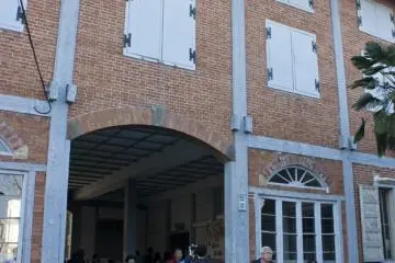 Gallery image