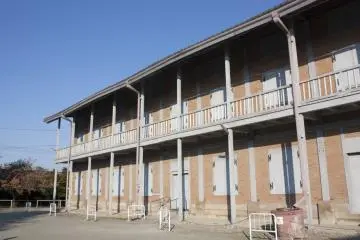 Gallery image