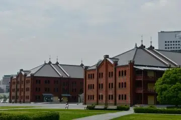 Yokohama's Aka-renga Park