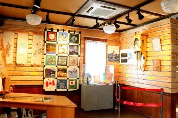 Gallery image