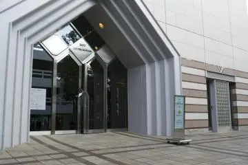 Gallery image