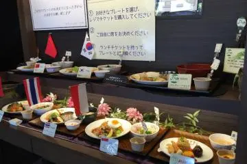 With so many options, everyone can find something they will like (Photo: Kanda University)
