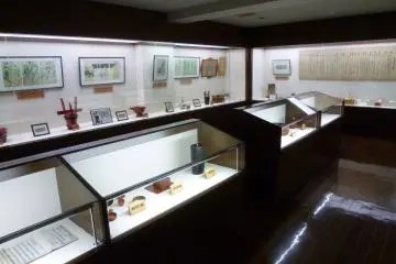 Gallery image