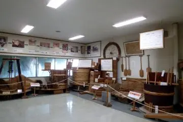 Gallery image
