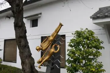 Gallery image