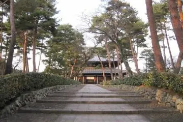 Gallery image