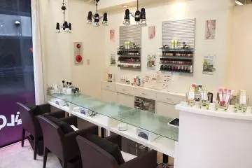 Salon broad view (Photo: Nail Quick)