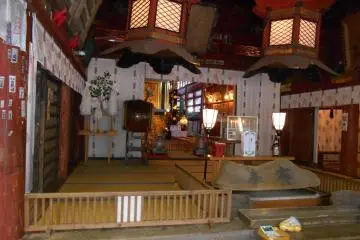 Gallery image