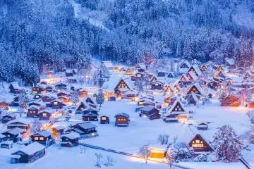 Fairytale Winter Tour: Shirakawa-Go