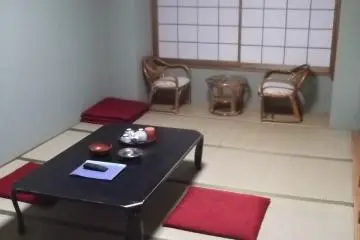 Gallery image