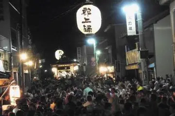 Dance all day and all through the night (Photo: Kikuo Takada)