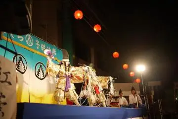 Kids Kagura Performance (Photo: <a href="http://www.gethiroshima.com" target="_blank" rel="noreferrer noopener nofollow">GetHiroshima</a>)