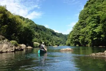 Tomosuke Noda, canoeist, told Makoto Shina that he can see a&nbsp;different view each time he paddles.&nbsp; (Photo: Bonson Lam)