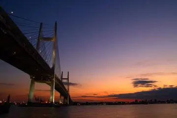 The Beautiful Yokohama Bay Bridge (Photo: <a href="https://flickr.com/photos/skyseeker/356827719" target="_blank" rel="noreferrer noopener nofollow">skyseeker</a> / <a href="https://creativecommons.org/licenses/by/2.0/" target="_blank" rel="noreferrer noopener nofollow">CC BY 2.0</a>)