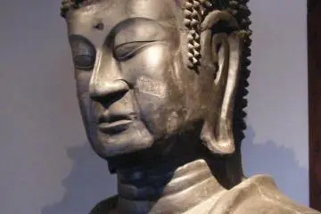 Head of 1300 year old Buddha (Photo: Matthew J. Eynon)