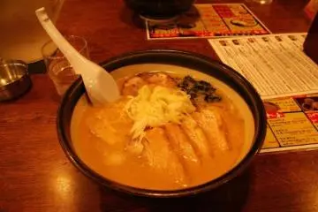 ...whereas miso ramen has a much thicker broth and taste (Photo: <a href="http://en.japantravel.com/view/ramen-in-sapporo" target="_blank" rel="noreferrer noopener nofollow">RS Reynolds</a>)