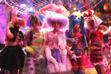 Kawaii Monster Café [مغلق]