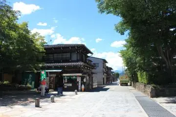 Gallery image