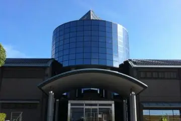 Gallery image