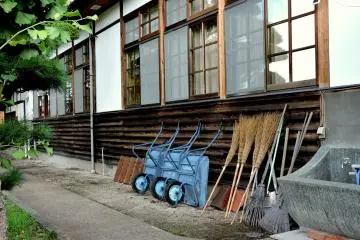 Gallery image