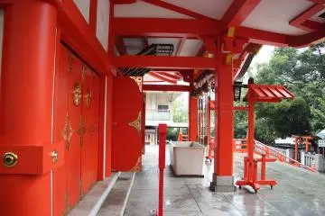 Gallery image
