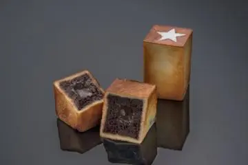Magic Souffl&eacute; (Photo: Dominique Ansel Bakery)